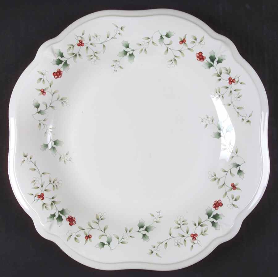 Winterberry Sculpted Round Server/Chip Tray by Pfaltzgraff-1
