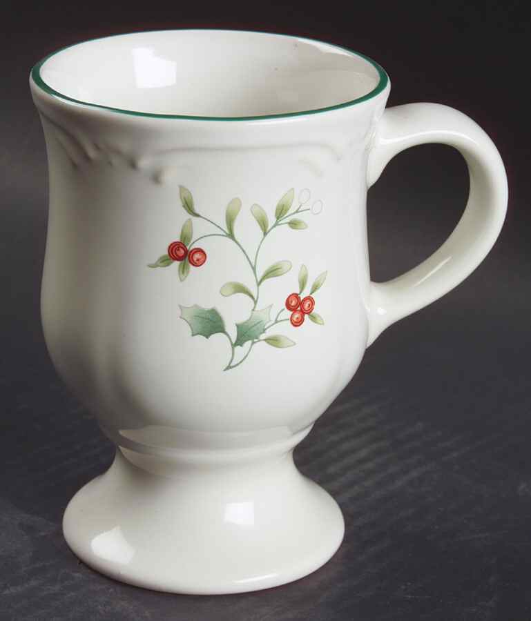 Winterberry Pedestal Mug by Pfaltzgraff-1