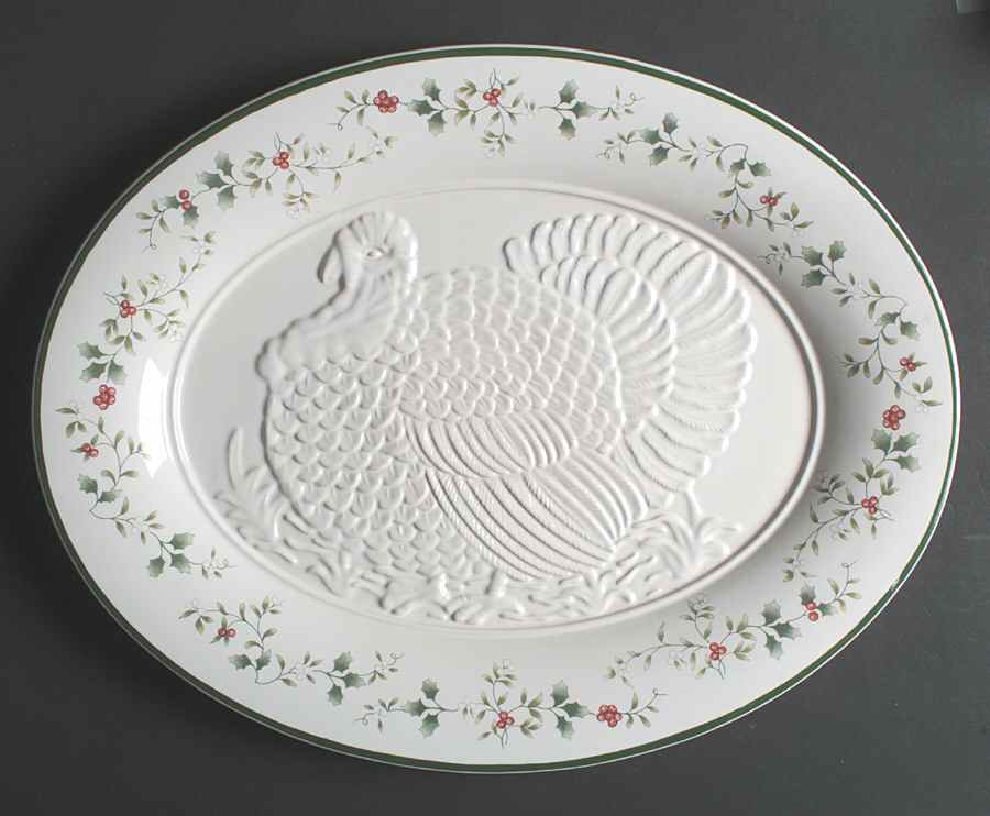 Winterberry 18" Oval Turkey Serving Platter by Pfaltzgraff-1