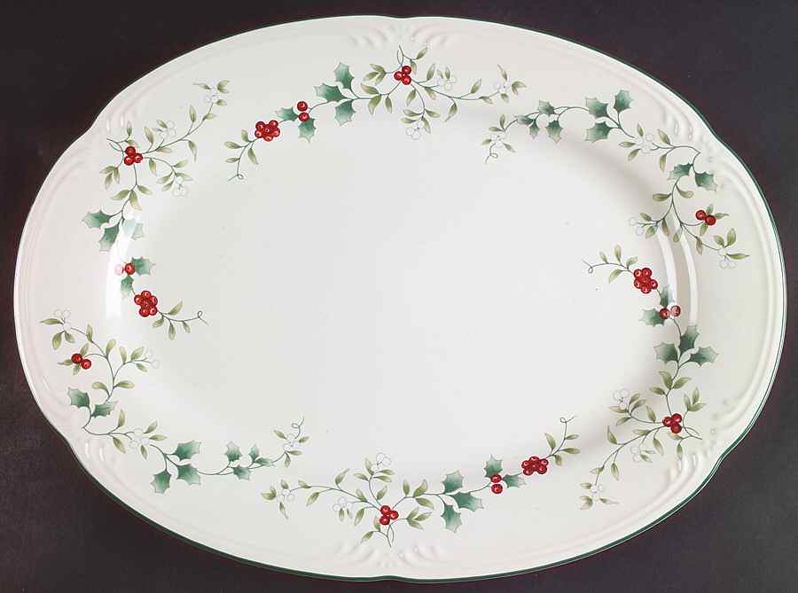 Winterberry 14" Oval Serving Platter by Pfaltzgraff-1