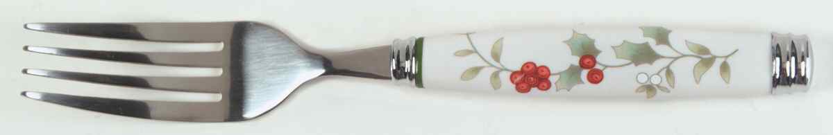 Winterberry Dinner Fork (7 1/2" or Larger) by Pfaltzgraff-1
