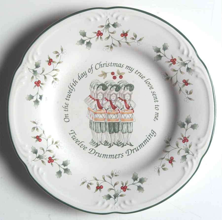 Winterberry Accent Salad Plate by Pfaltzgraff-1