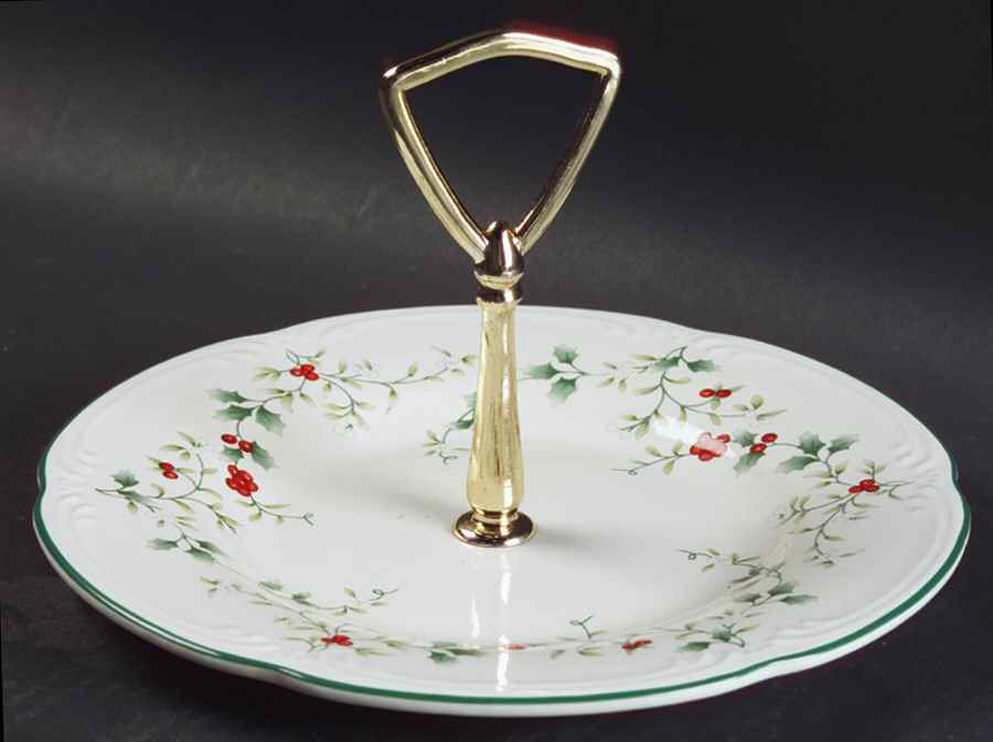 Winterberry Round Serving Plate with Handle (SP) by Pfaltzgraff-1