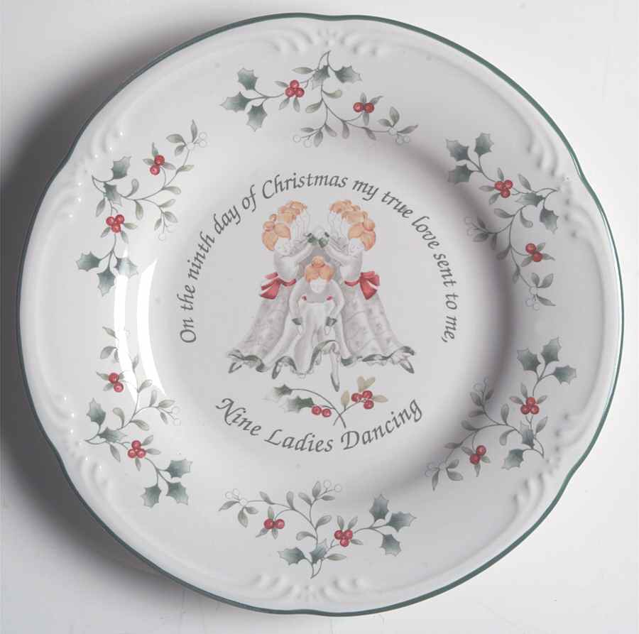 Winterberry Accent Salad Plate by Pfaltzgraff-1