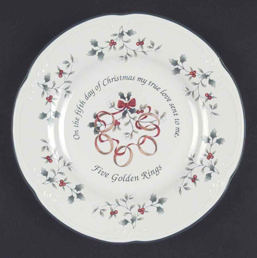 Winterberry Accent Salad Plate by Pfaltzgraff-1