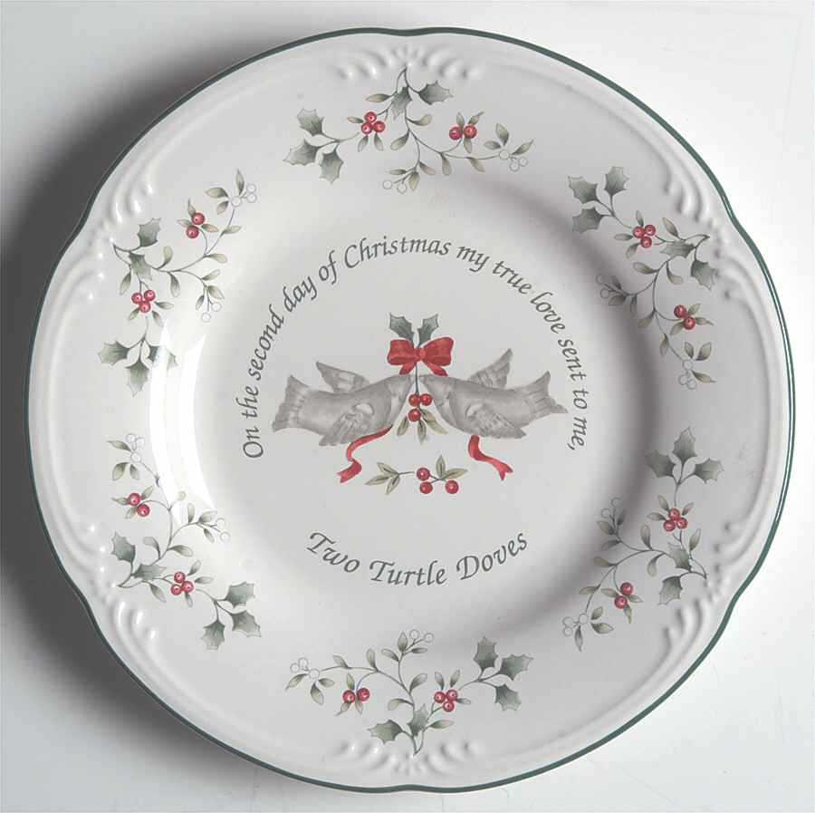 Winterberry Accent Salad Plate by Pfaltzgraff-1