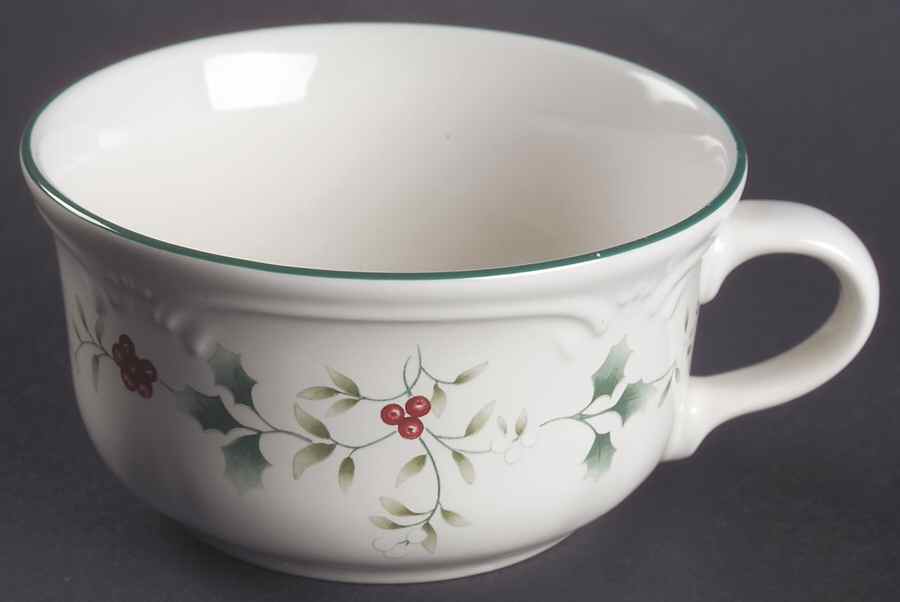 Winterberry Soup Mug by Pfaltzgraff-1