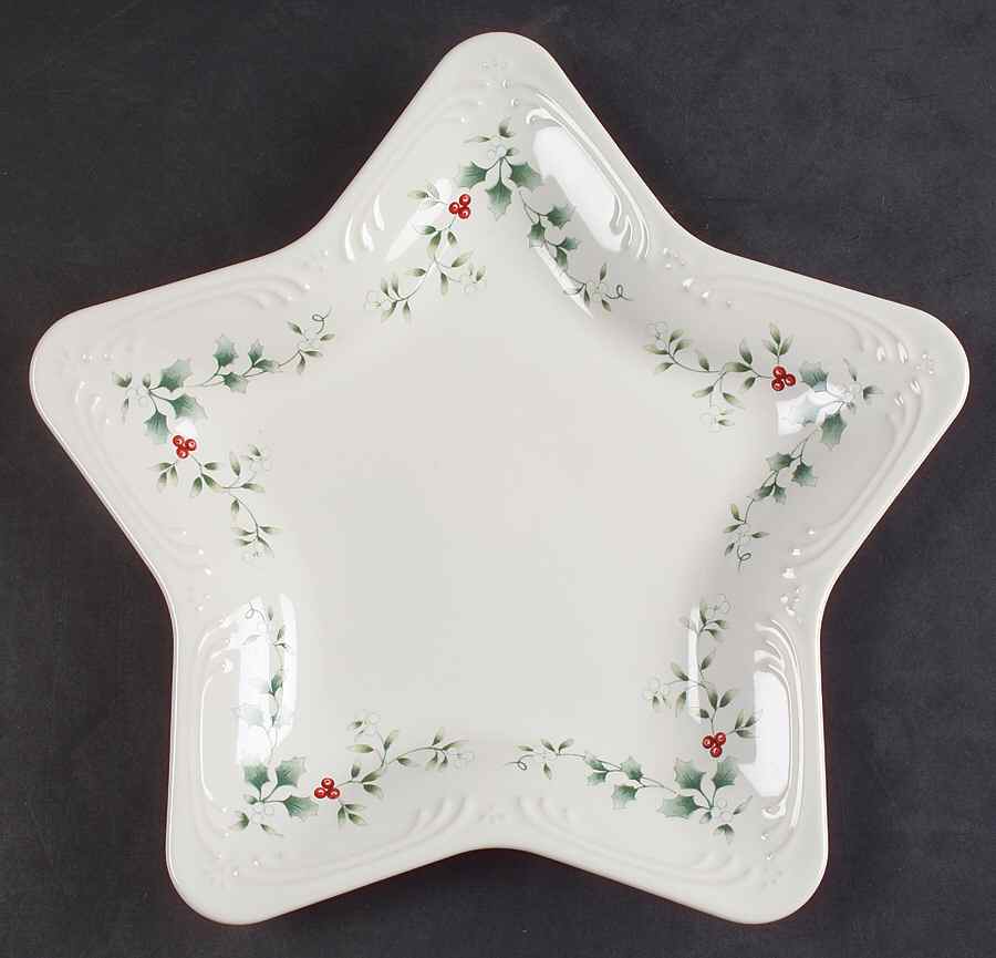 Winterberry Large Star Shaped Dish by Pfaltzgraff-1