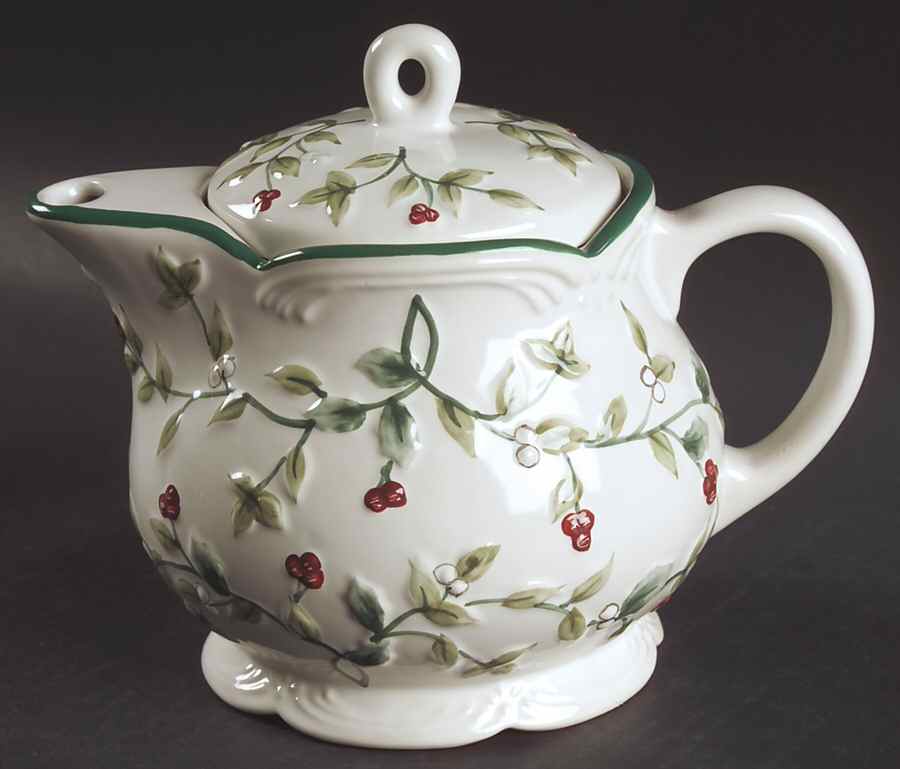 Winterberry Mini Teapot & Lid by Pfaltzgraff-1