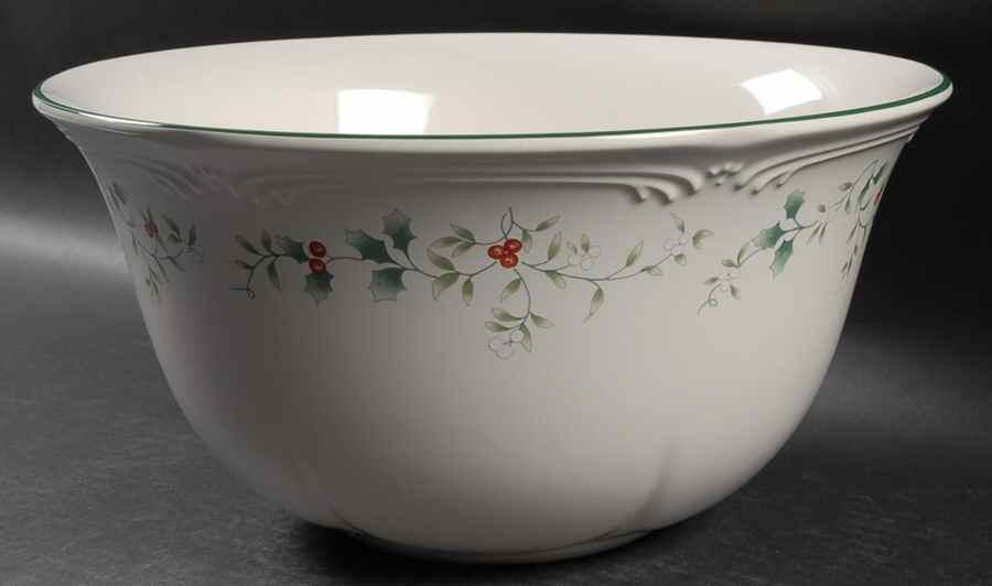 Winterberry Round Great Bowl by Pfaltzgraff-1