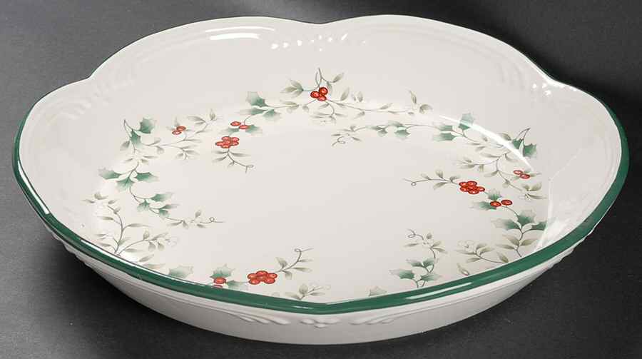 Winterberry Chip & Dip-Base Only by Pfaltzgraff-1