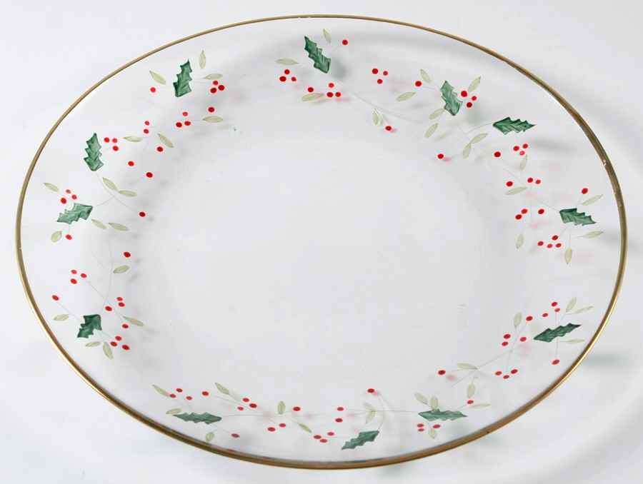 Winterberry 9" Glassware Buffet Plate by Pfaltzgraff-1