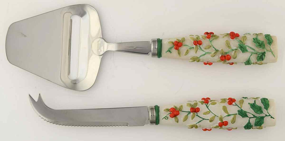 Winterberry Cheese Plane & Knife Box Set by Pfaltzgraff-1