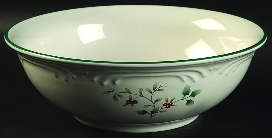 Winterberry 7" Round Vegetable Bowl by Pfaltzgraff-1