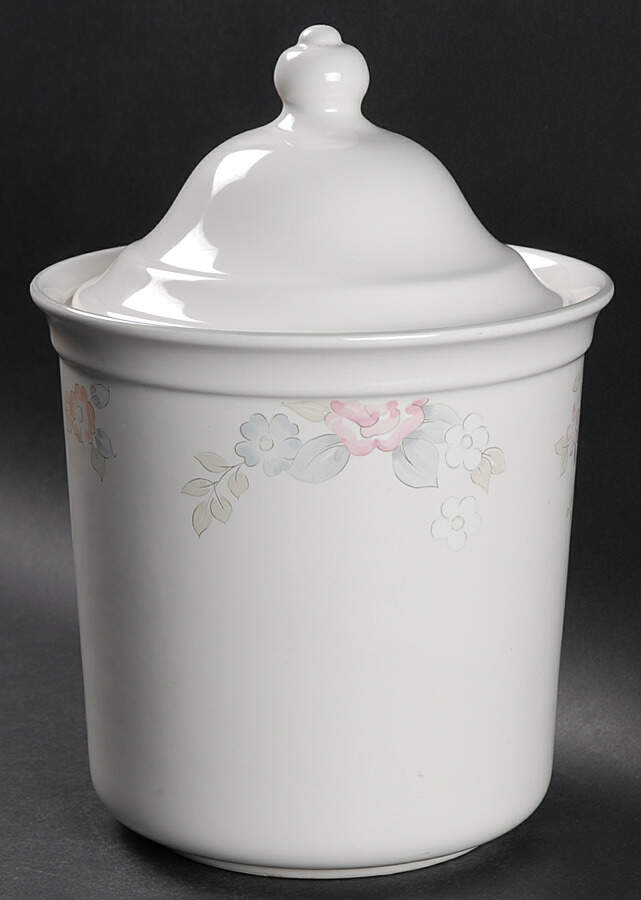 Wyndham Extra Large Canister & Lid by Pfaltzgraff-1