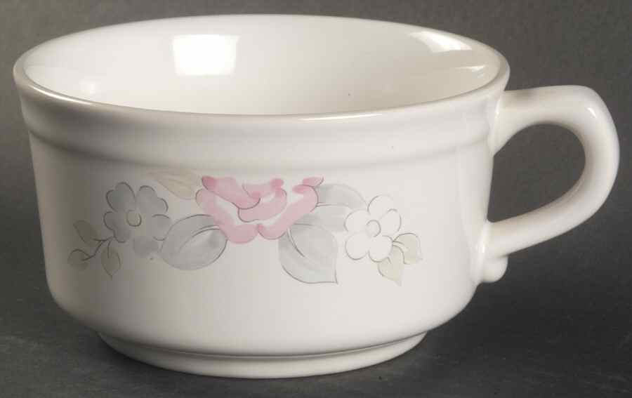 Wyndham Soup Mug by Pfaltzgraff-1