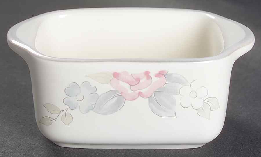 Wyndham Sweetener Holder by Pfaltzgraff-1