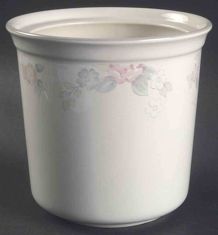 Wyndham Medium Canister No Lid by Pfaltzgraff-1