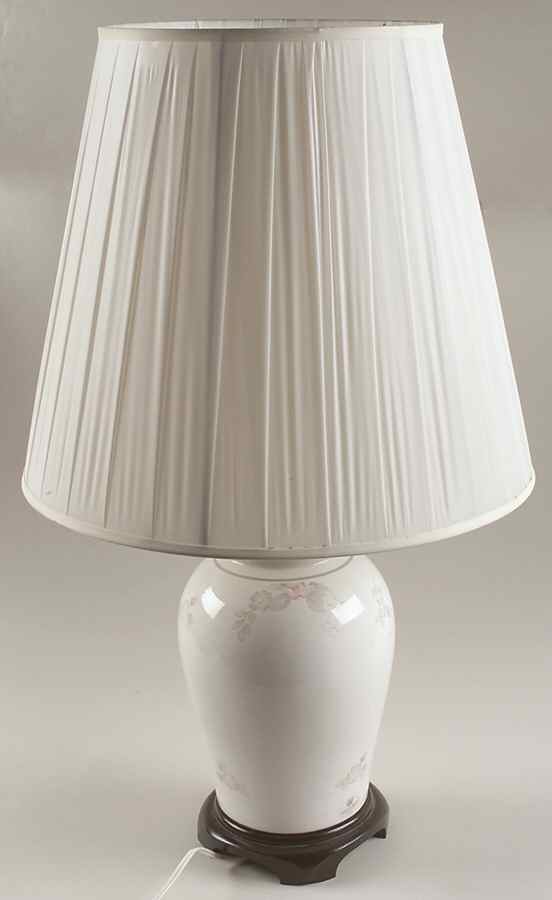 Wyndham Electric Lamp & Shade by Pfaltzgraff-1