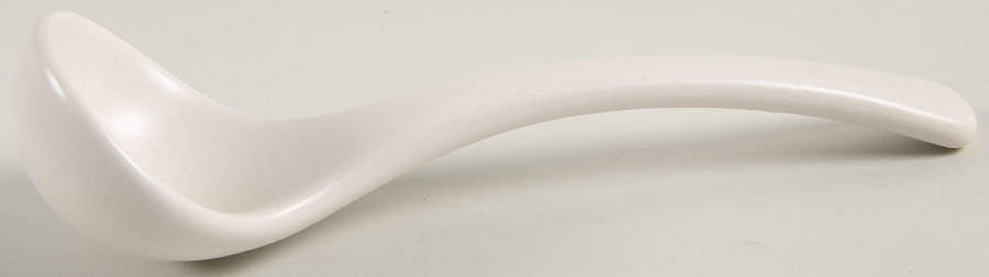 Yorktowne Gravy Ladle Solid Piece by Pfaltzgraff-1