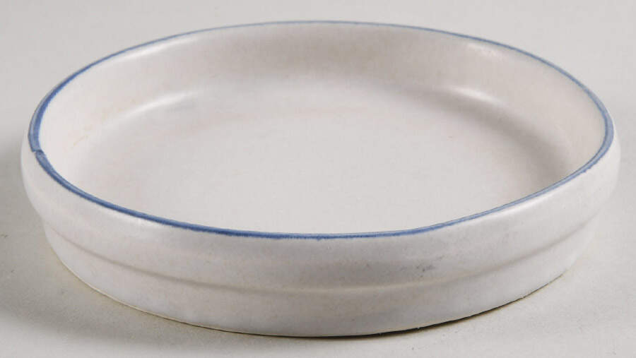 Yorktowne Underplate for 4" Flower Pot by Pfaltzgraff-1