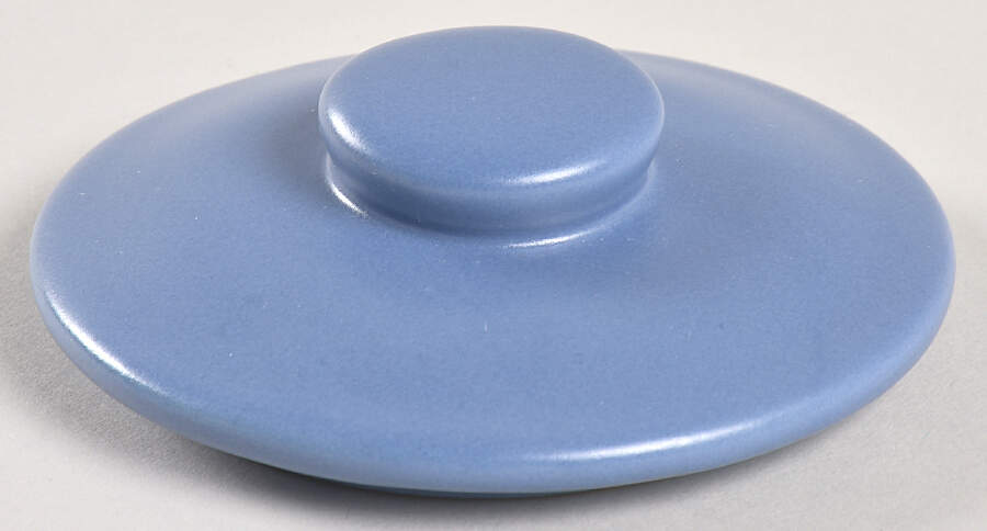 Yorktowne Lid for Individual Bean Pot by Pfaltzgraff-1