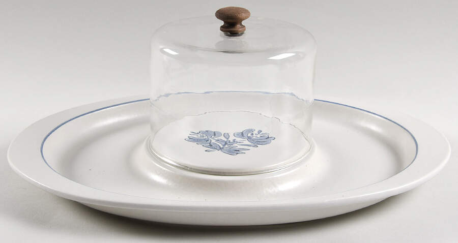 Yorktowne Cheese and Cracker Set with Dome by Pfaltzgraff-1