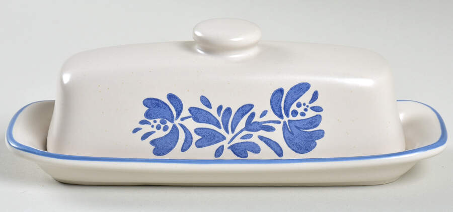 Yorktowne 1/4 Lb Covered Butter by Pfaltzgraff-1