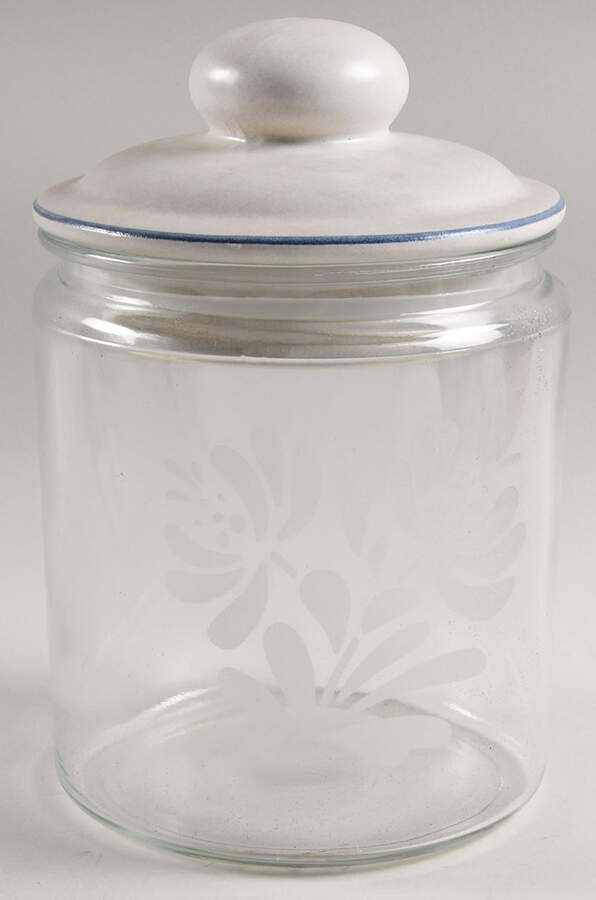 Yorktowne Small Glassware Canister by Pfaltzgraff-1