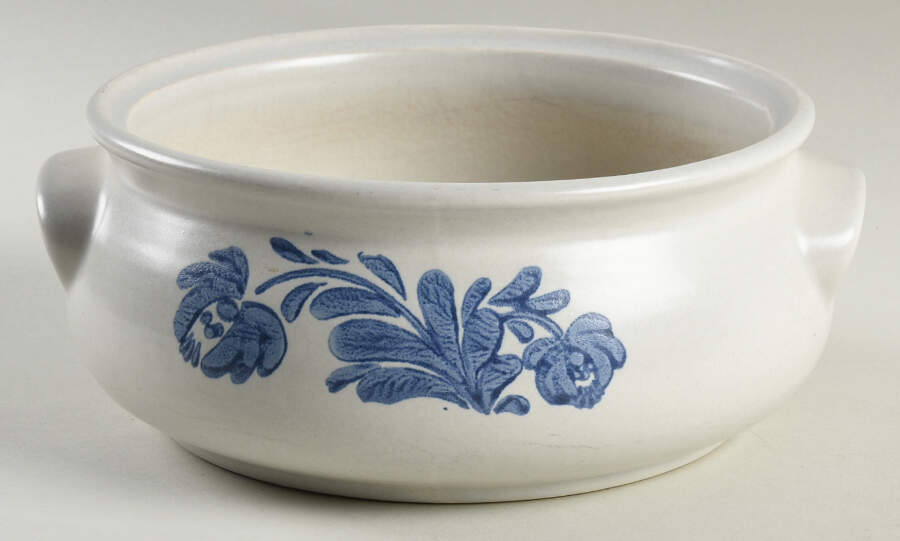 Yorktowne 2 Qt Round Covered Casserole No Lid by Pfaltzgraff-1