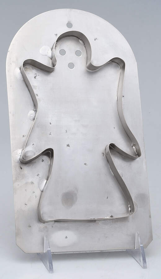 Yorktowne Tinsmith Cookie Cutter by Pfaltzgraff-1