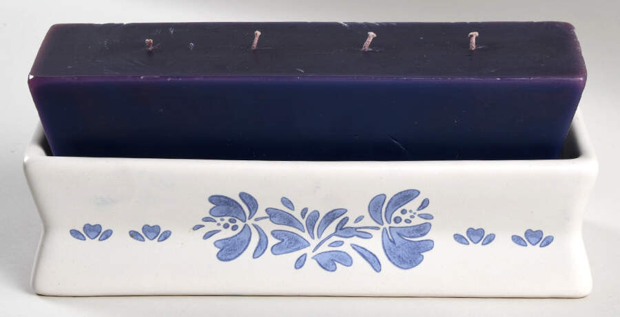 Yorktowne 4 Wick Brick Candle Set by Pfaltzgraff-1