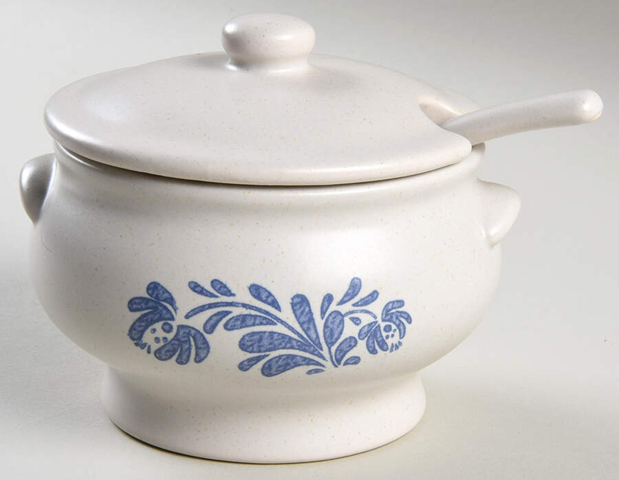 Yorktowne 2009 Bicentennial Mini Tureen W/Lid & Ladle by Pfaltzgraff-1