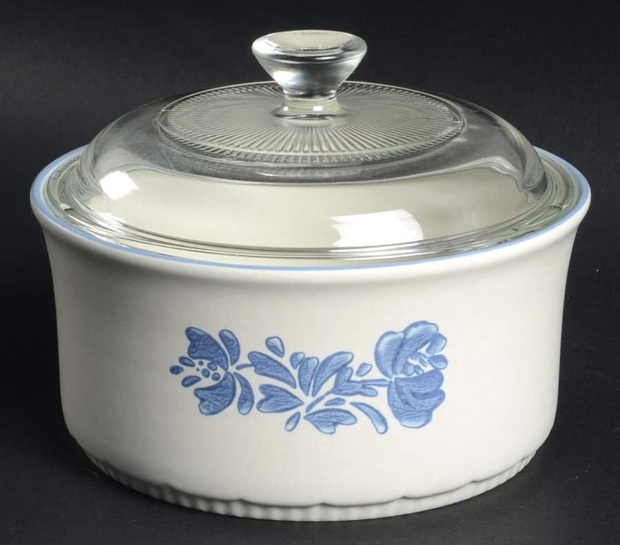 Yorktowne 1.25 Quart Round Covered Baker by Pfaltzgraff-1