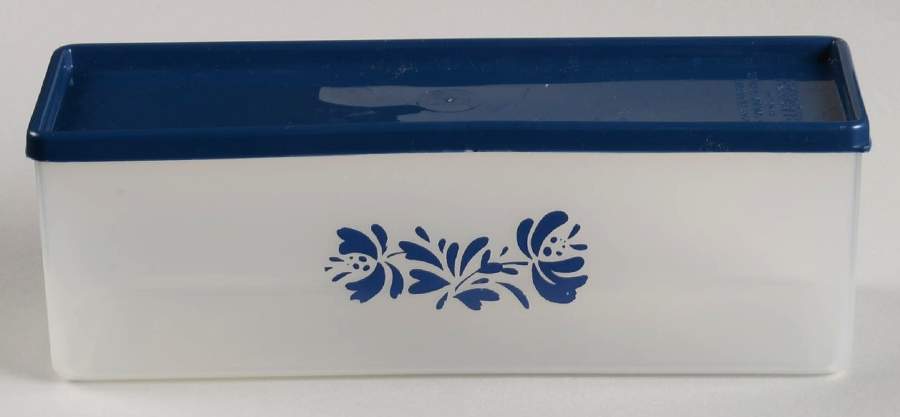 Yorktowne Plastic Storage Box by Pfaltzgraff-1
