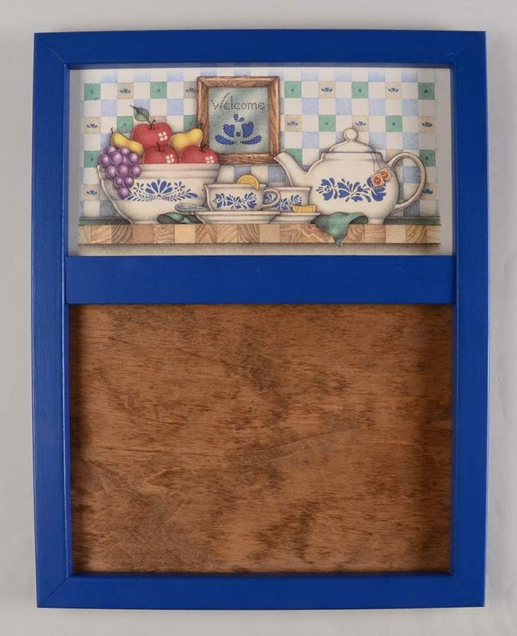 Yorktowne Wood Memo Board by Pfaltzgraff-1