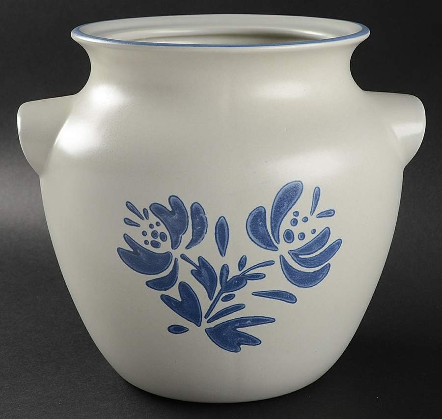 Yorktowne Bean Pot No Lid by Pfaltzgraff-1