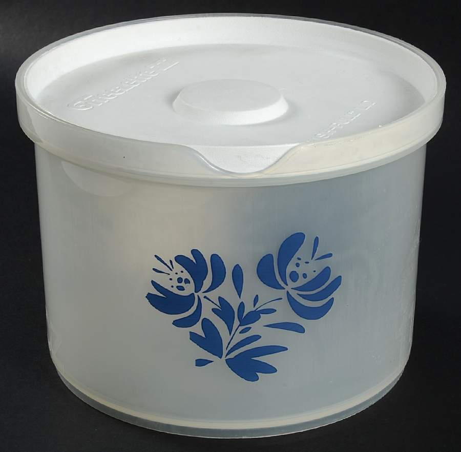 Yorktowne 51 Oz Freezer Container by Pfaltzgraff-1