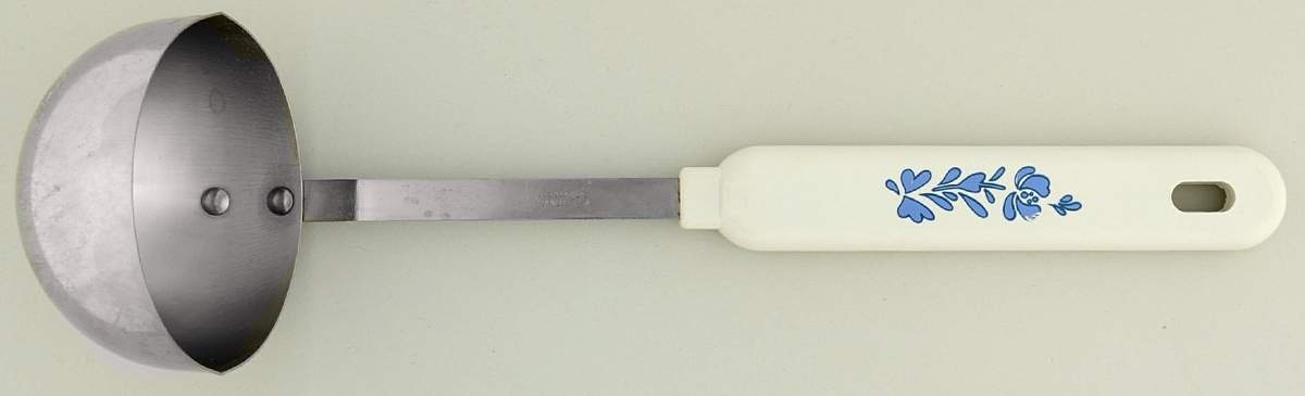 Yorktowne Soup Ladle with Stainless Bowl by Pfaltzgraff-1