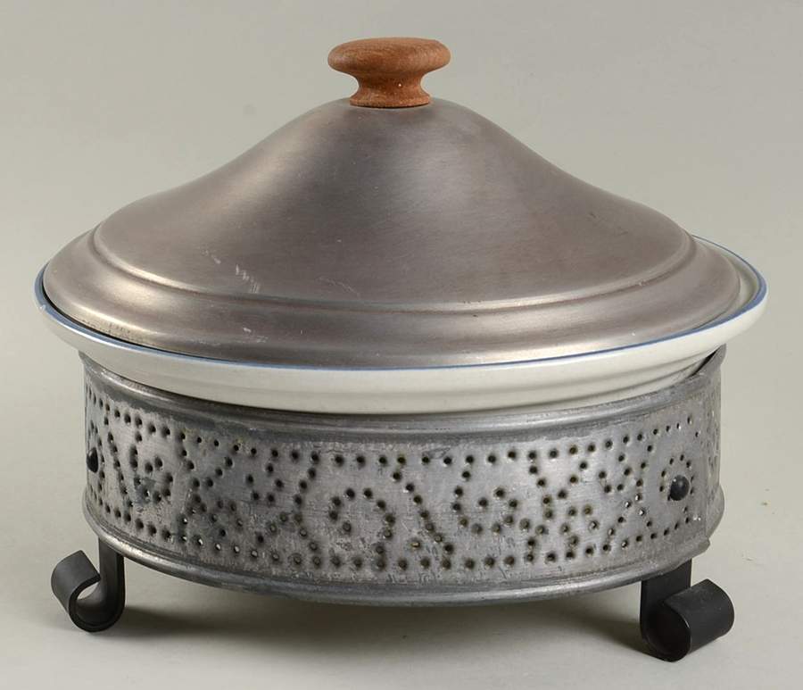 Yorktowne China Casserole with Metal Lid and Stand by Pfaltzgraff-1