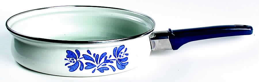 Yorktowne 9" Open Metal Skillet by Pfaltzgraff-1
