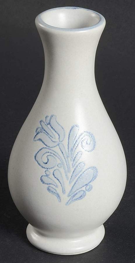 Yorktowne 5" Vase by Pfaltzgraff-1