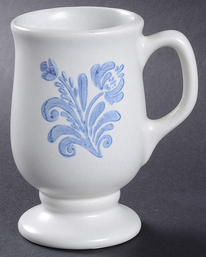 Yorktowne Mug by Pfaltzgraff-1