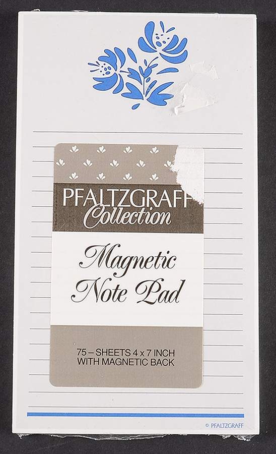 Yorktowne Magnetic Notepad by Pfaltzgraff-1
