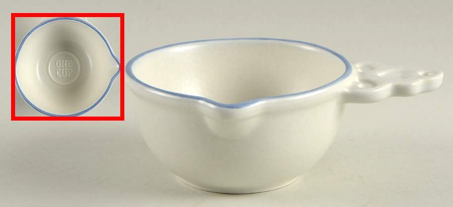 Yorktowne 1 Cup Measuring Cup by Pfaltzgraff-1