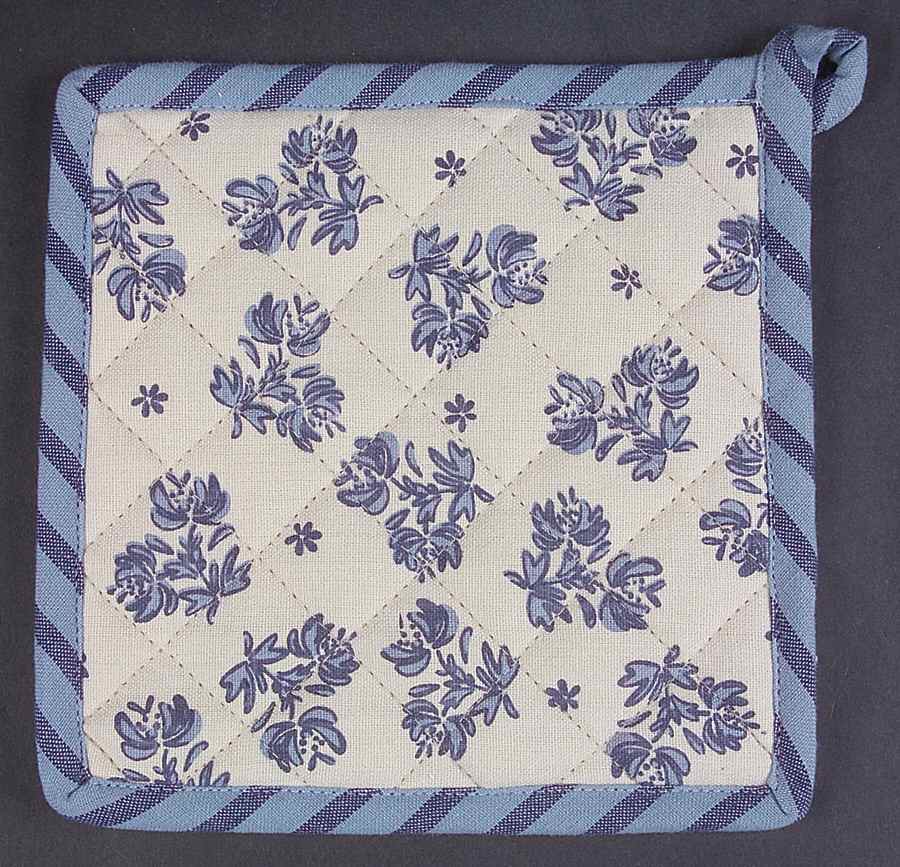 Yorktowne Cloth Potholder by Pfaltzgraff-1