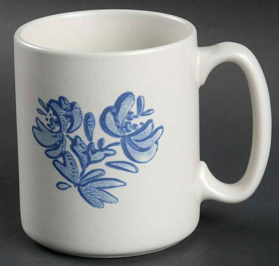 Yorktowne Mug by Pfaltzgraff-1