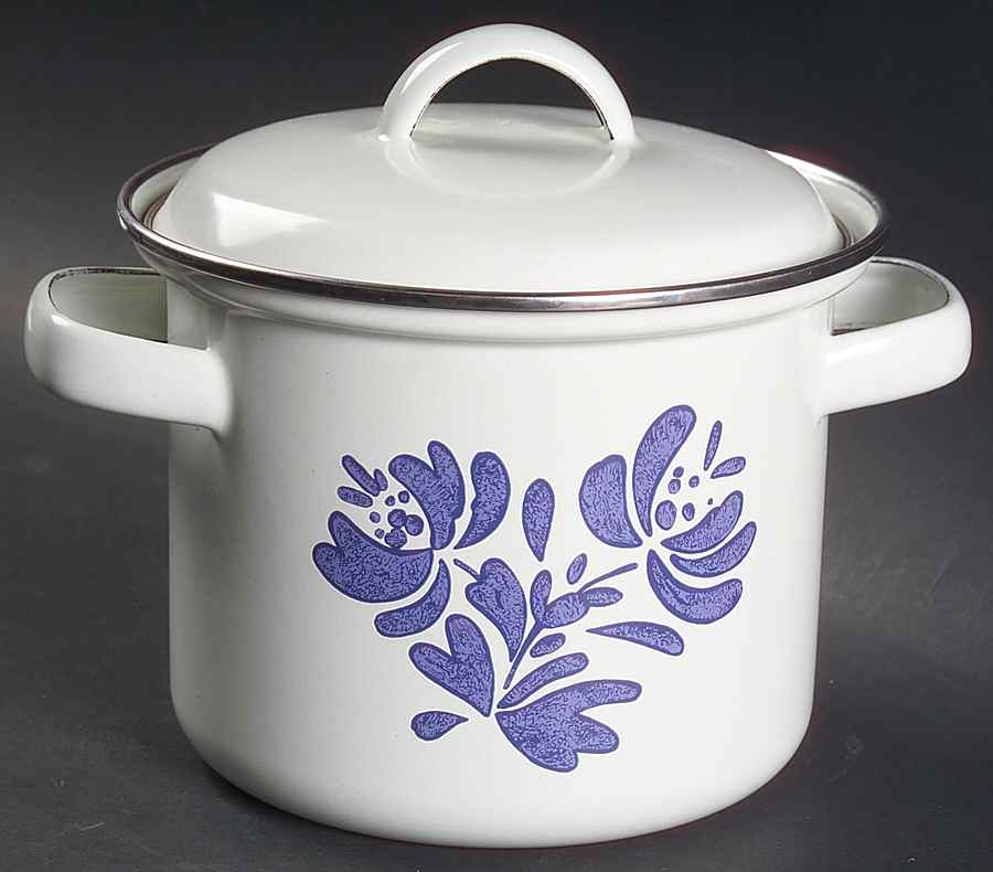Yorktowne 1.5 Quart Metal Stew Pot by Pfaltzgraff-1