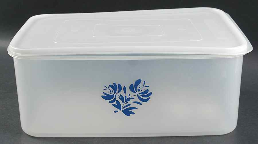 Yorktowne 14" Plastic Rectangular Storage Box by Pfaltzgraff-1