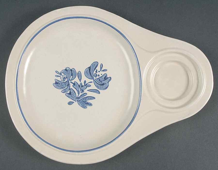Yorktowne Oval Snack Tray by Pfaltzgraff-1
